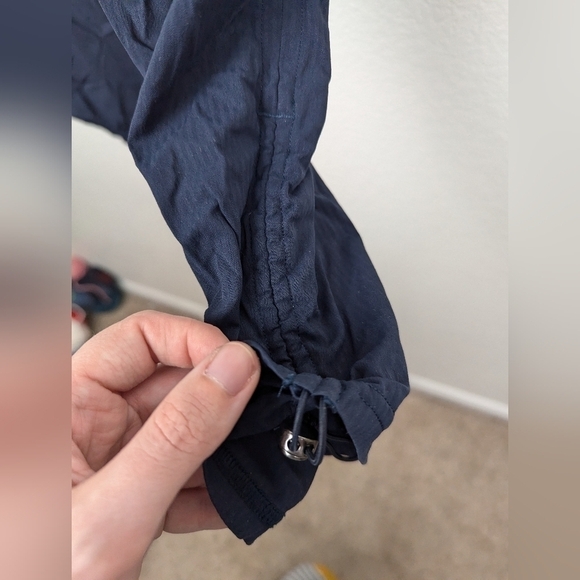 Lululemon dance studio crop pants size 4 - Picture 4 of 6